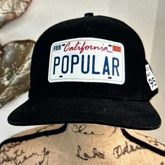 🔥 Popular Demand “California POPULAR” Hat & Tee Set – Size M (Unisex) - Picture 5 of 10